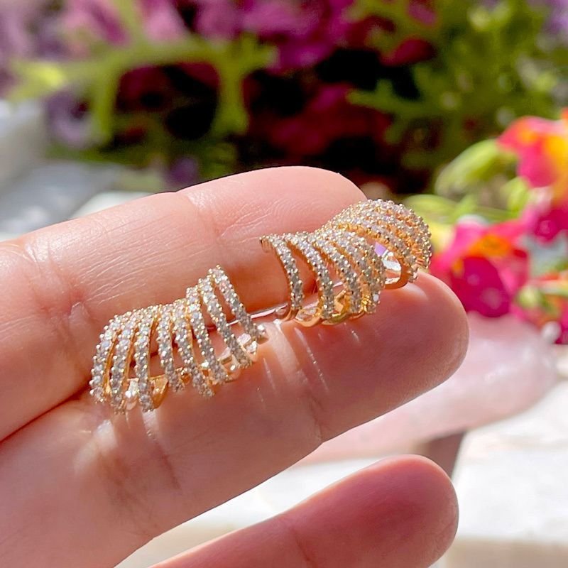 Brinco Ear Cuff Zircônias Semijoia Banho Ouro Dourado 7