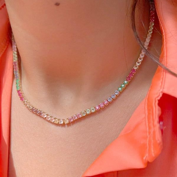 Colar Riviera Cristais Coloridos SemiJoia Fecho Gaveta Dourado 2