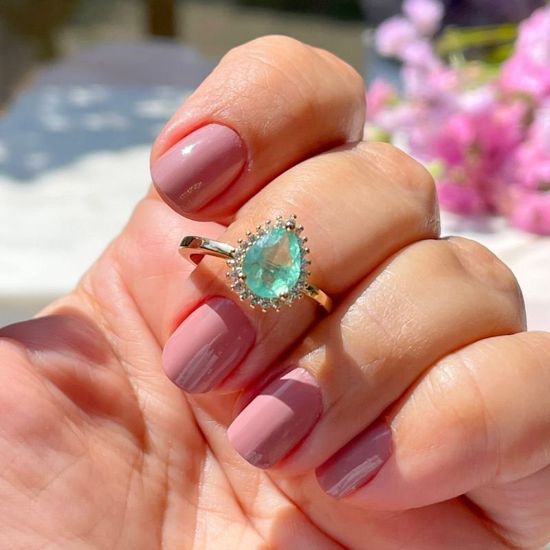 Anel Gota Fusion Esmeralda Colombiana Com Zirconias Semijoia Dourado 2