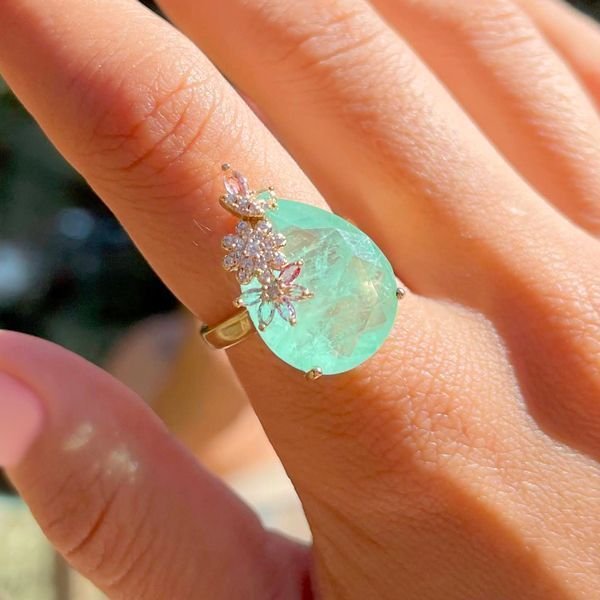 Anel Fusion Esmeralda Colombiana Cristais Florais SemiJoia Dourado 2