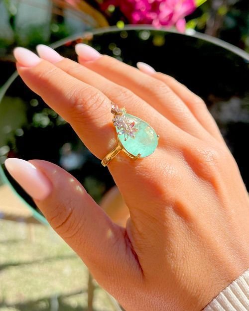 Anel Fusion Esmeralda Colombiana Cristais Florais SemiJoia Dourado 4