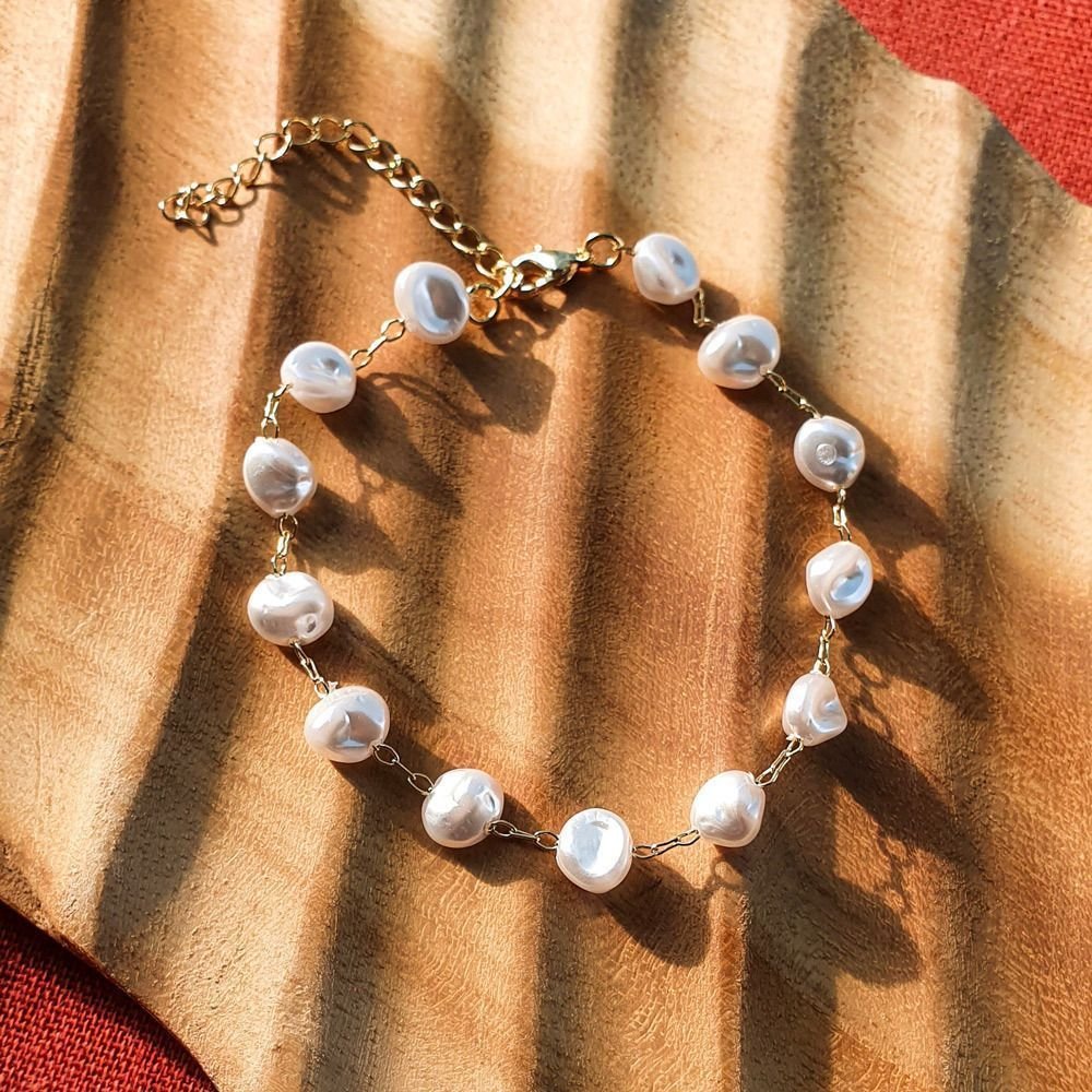 Pulseira Pérolas Estilo Barrocas Semijoia Banhada a Ouro Dourado 2