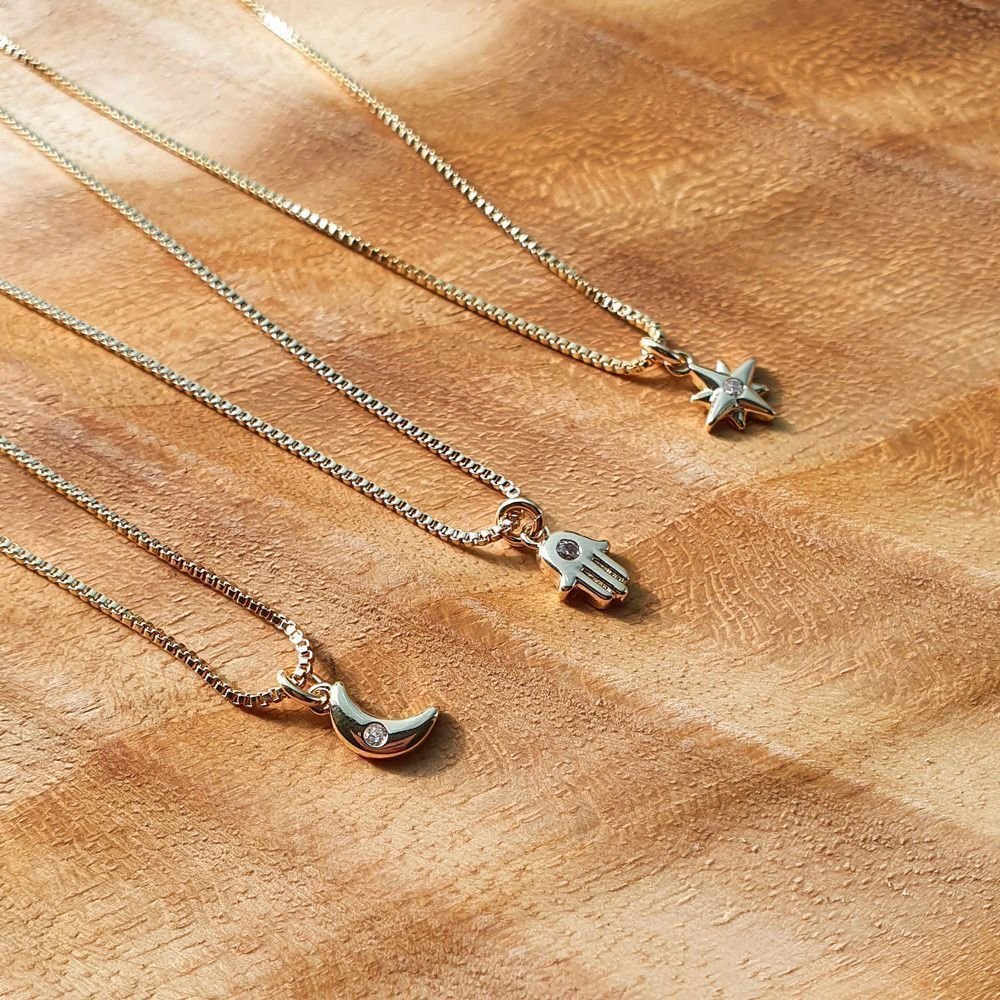 Colar Pingente Mão de Fátima com Zircônia Semijoia Banho Ouro Dourado 2