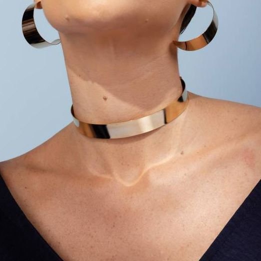 Choker Aro Rígido Reto Semijoia Dourada Lisa Banho Ouro Dourado 2