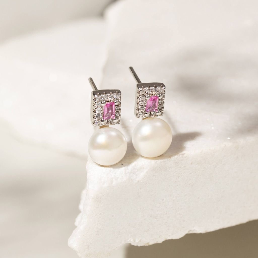 Brinco Zircônia Rosa com Pérola Semijoia Banho Rodio Rosa 3