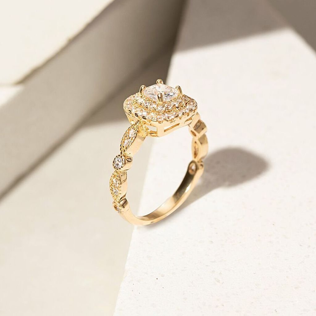 Anel Clássico Zircônia Quadrada Semijoia Banhada a Ouro Dourado 3