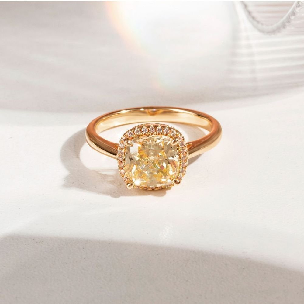Anel Quadrado Fancy Yellow Semijoia Banhada a Ouro 18k