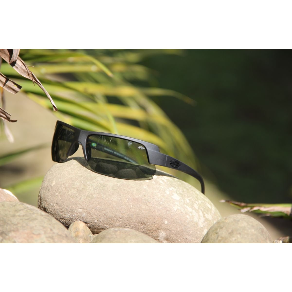 Oculos Solar Mormaii Gamboa Air 4 M0136a1471 Preto Fosco Lente Verde Preto 4