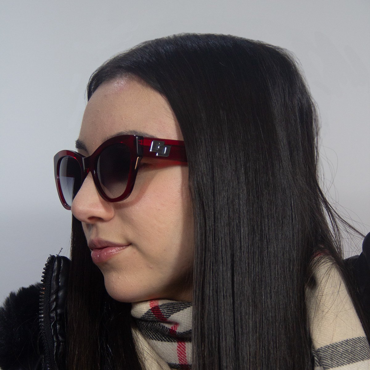 Oculos Solar Colcci Jaq C0291c5733 Vermelho Translucido Lente Cinza Degrade cat1 Vermelho 5