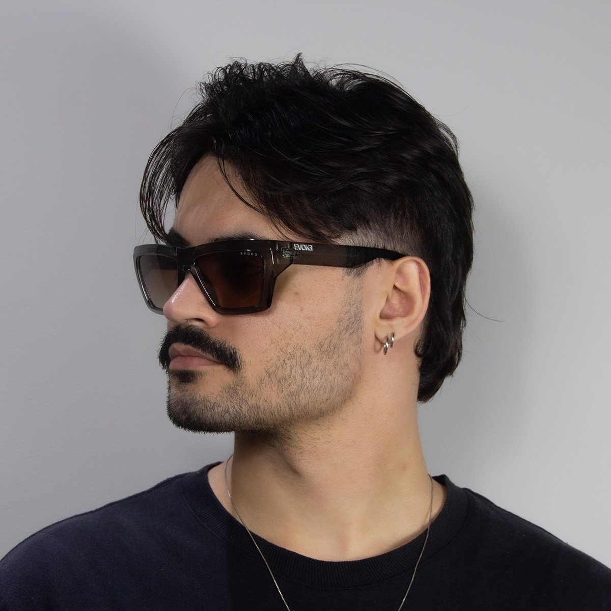 Oculos Solar Evoke Outlaw Big H02 Cinza Translucido Lente Marrom Degrade Cinza 5