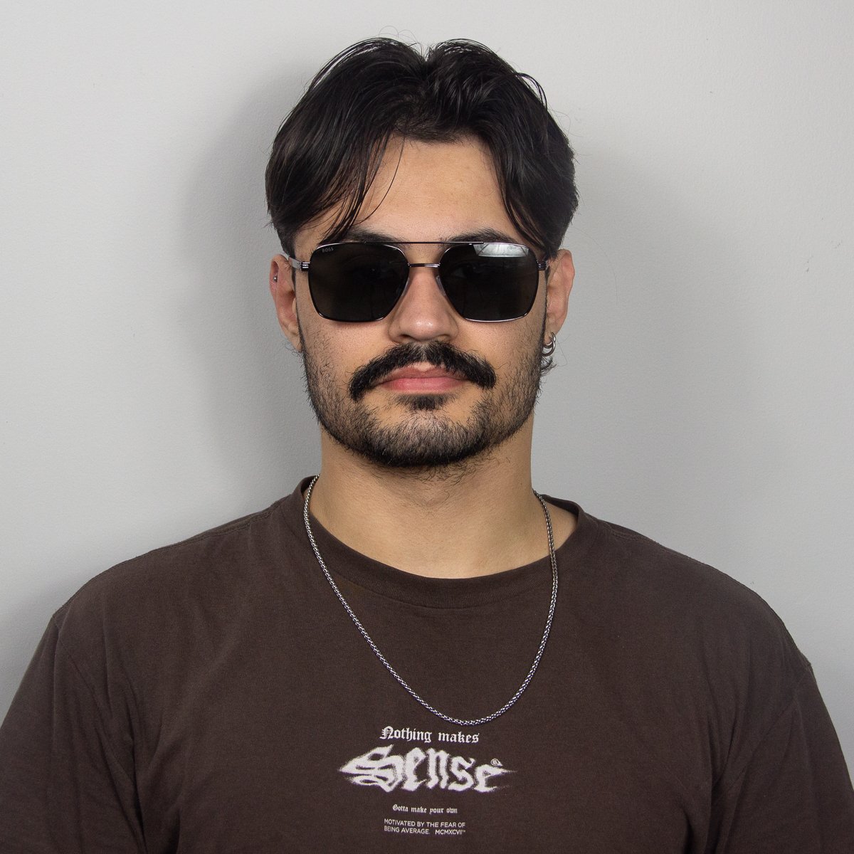 Oculos Solar Boss 1846/g/s V81 58 Grafite Brilho Lente Cinza Polarizada Grafite 6