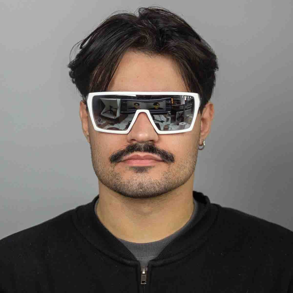 Oculos Solar Evoke Bionic Alfa Ba01s Branco Brilho Lente Prata Degrade Espelhada Branco 4