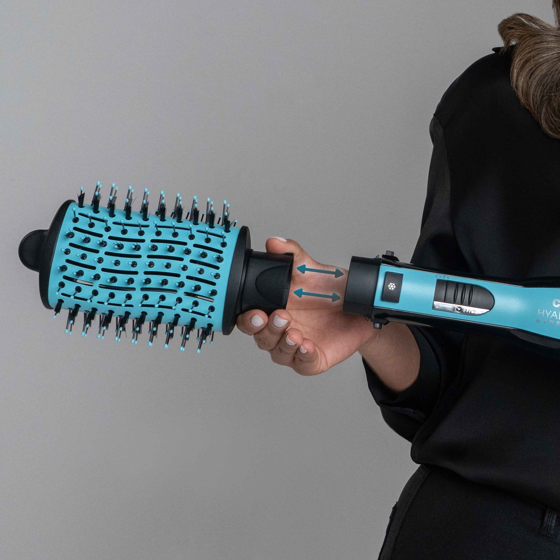 Escova Secadora e Modeladora Hyaluronic Conair Azul 5