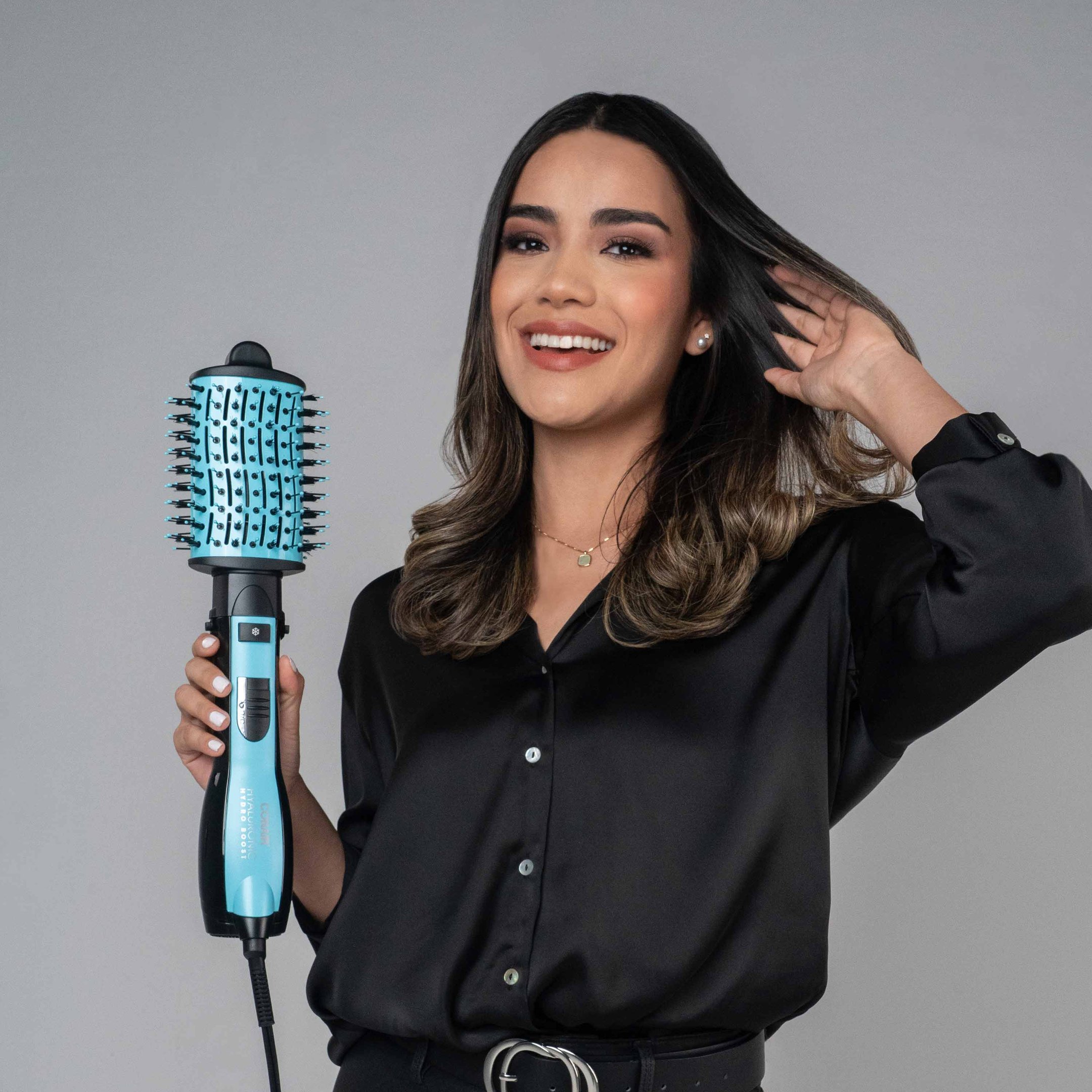 Escova Secadora e Modeladora Hyaluronic Conair Azul 8