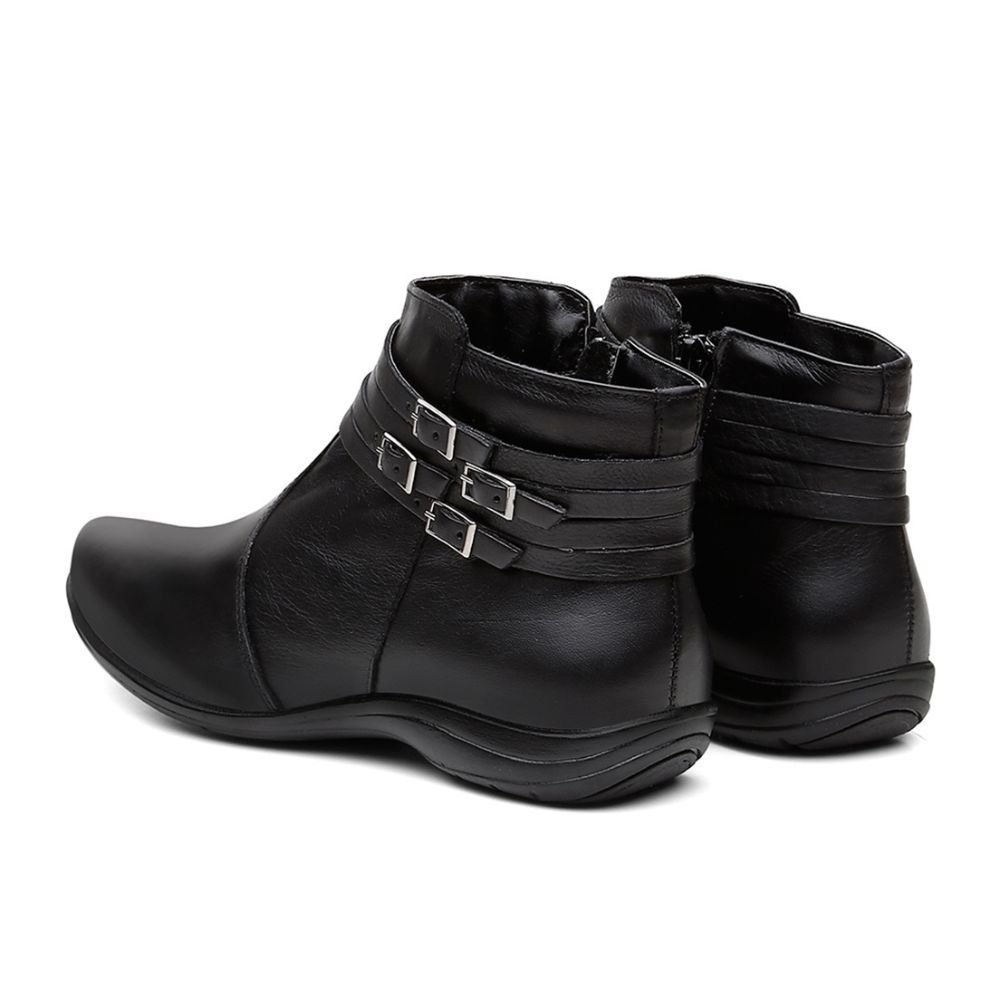 Bota Flat em Couro Feminino Rasteira Zíper Fivelas Resistente Confortável Preto 3