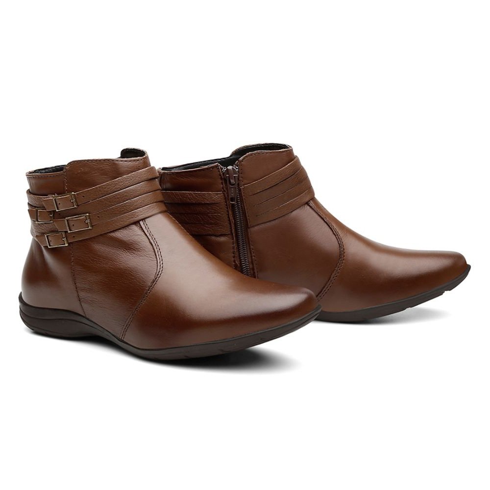 Bota Flat em Couro Feminino Rasteira Zíper Fivelas Resistente Confortável Marrom 2