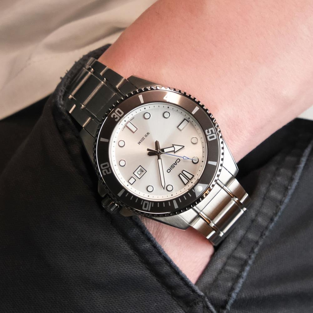 Relógio Casio Masculino Ref: Mdv-107d-7avdf Duro Diver Prateado Prata 2