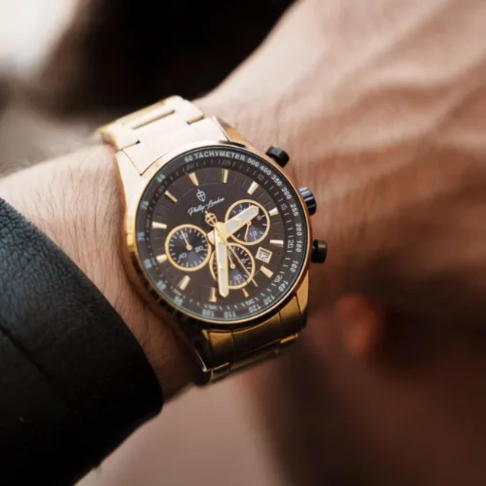 Relógio Phillip London Masculino Ref: Pl80392645m Pr N Cronógrafo Dourado Dourado 3