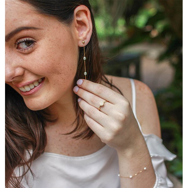 Brinco de Ouro 18k Longo Com Pérolas Ovais Dourado 2