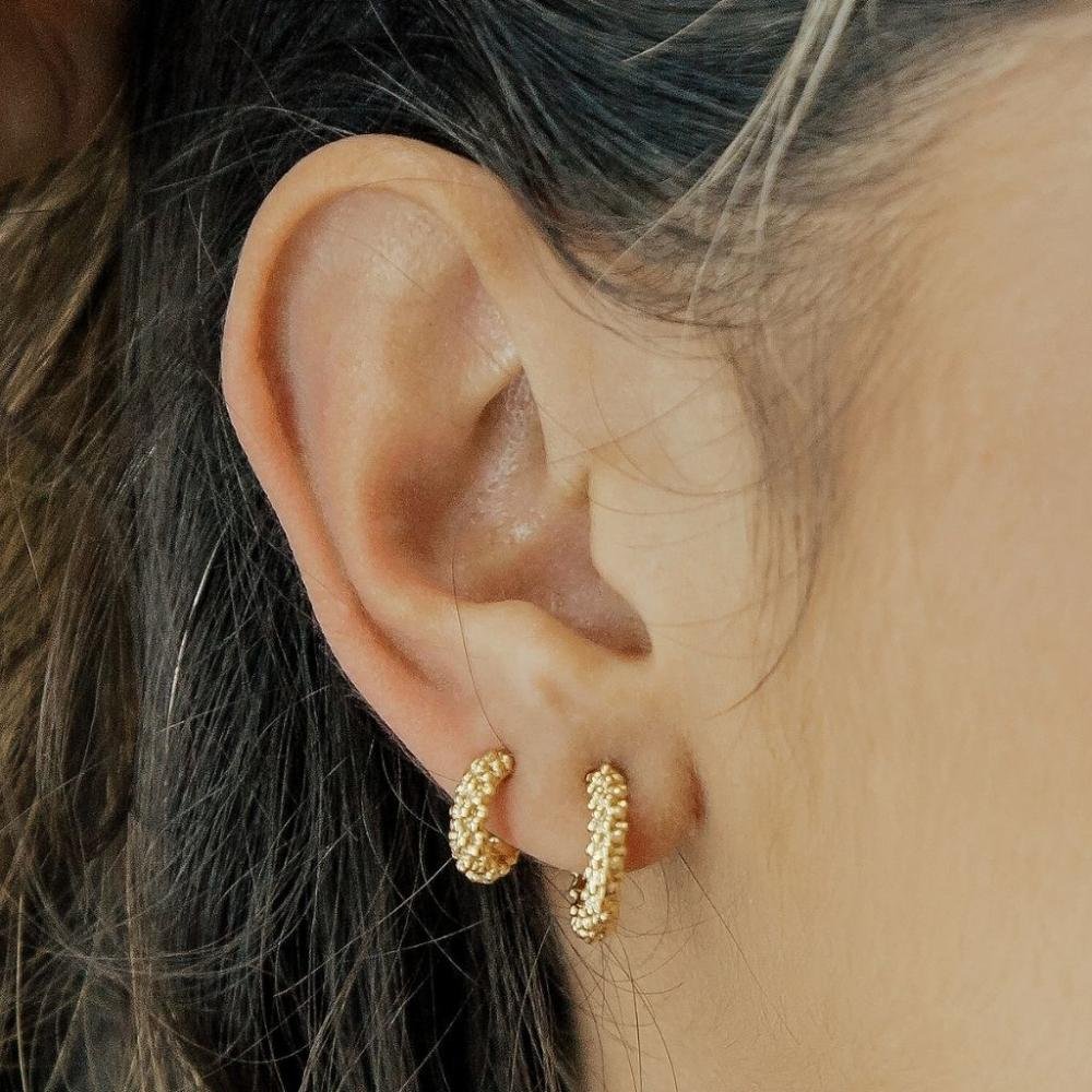 Brincos Argola Pingo de Ouro Pequeno Banhado a Ouro 18K Dourado 3