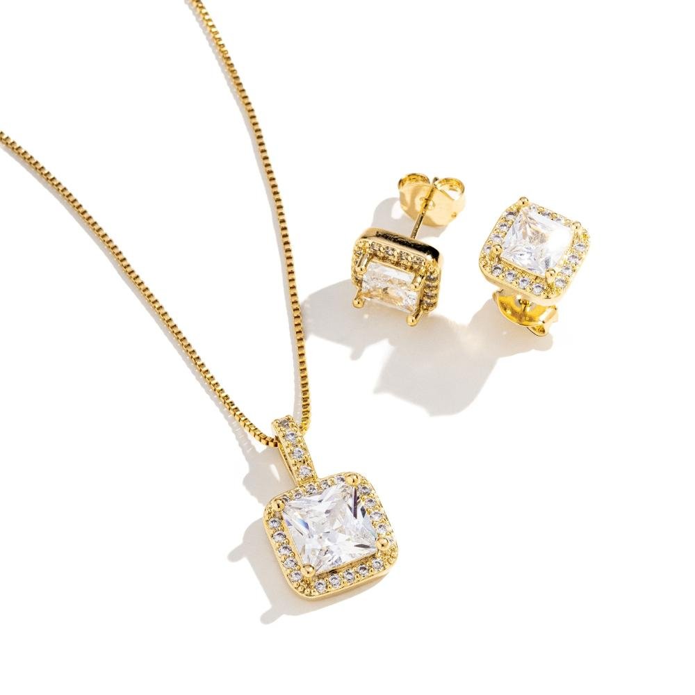 Conjunto Ponto De Luz Quadrado Cravejado Banhado a Ouro 18k