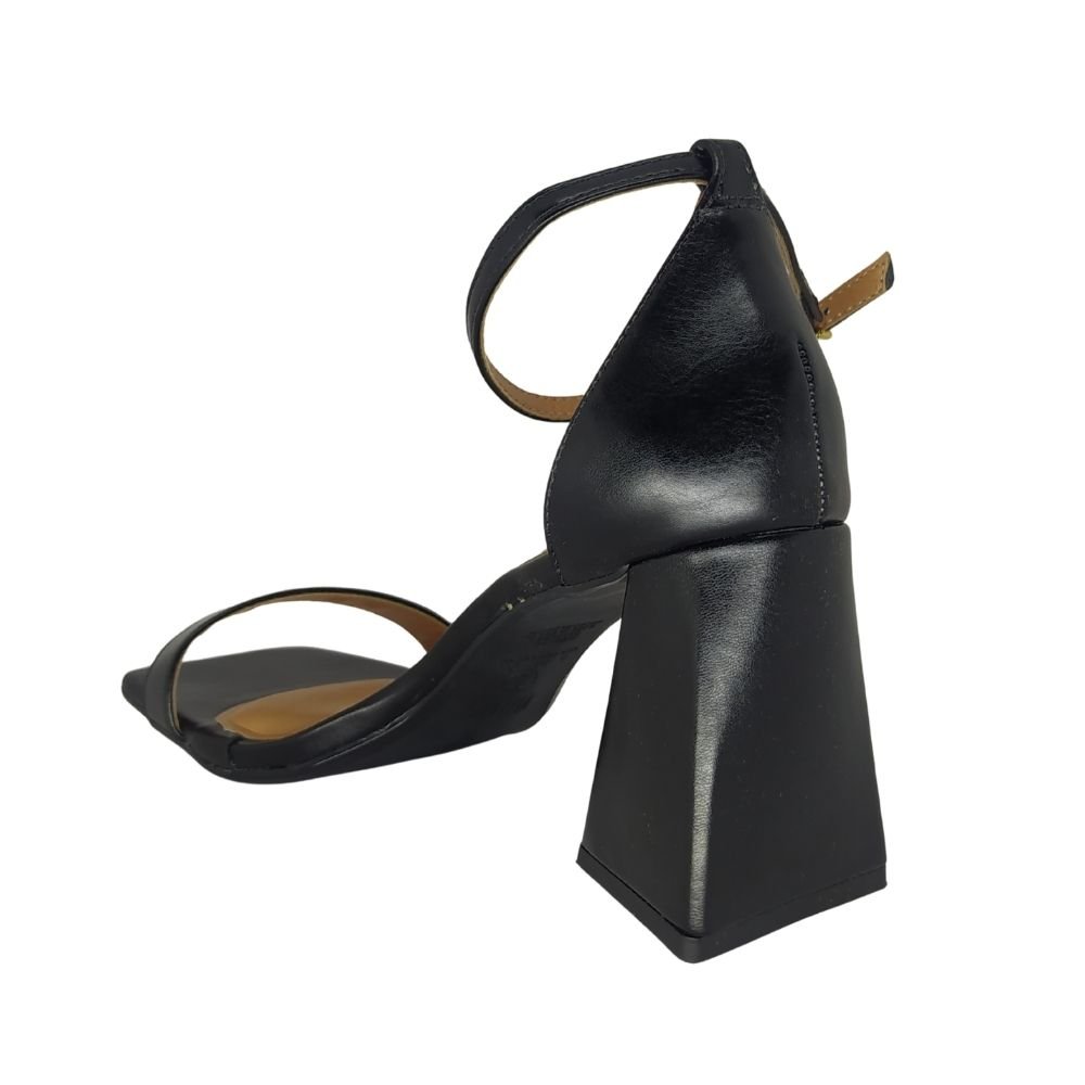 Sandália Feminina Vizzano Salto Alto em Bloco Preto 3