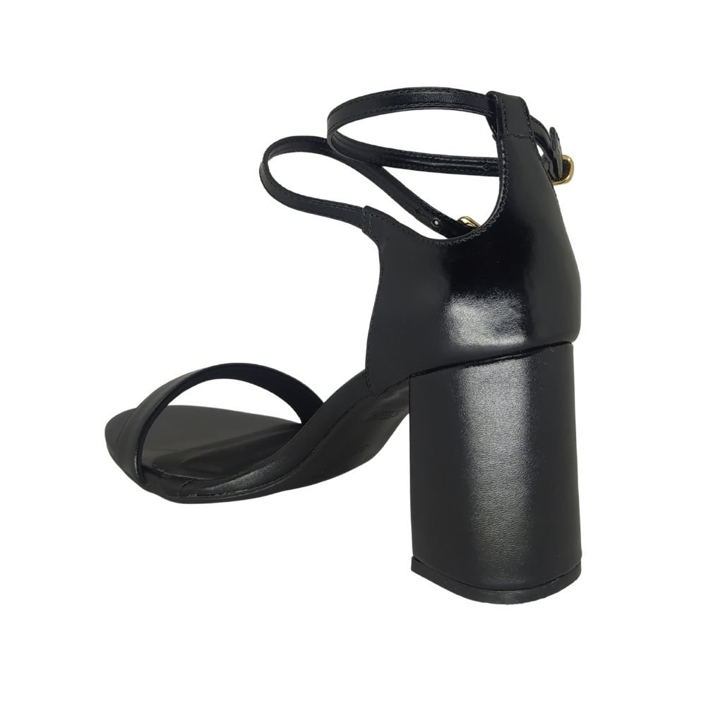 Sandália Bebecê em Verniz Preto 3