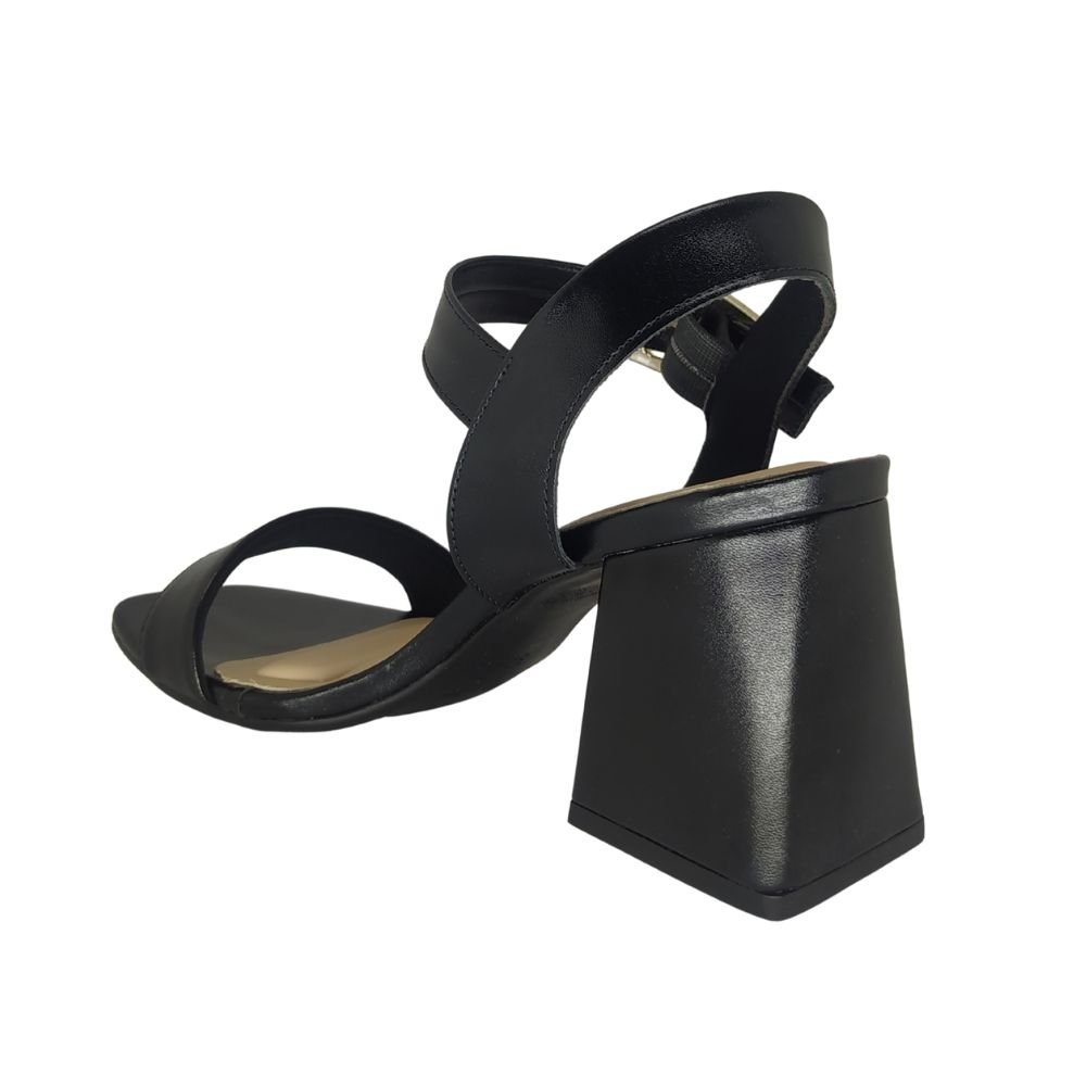 Sandália Bebecê Salto Médio em Bloco Preto 3