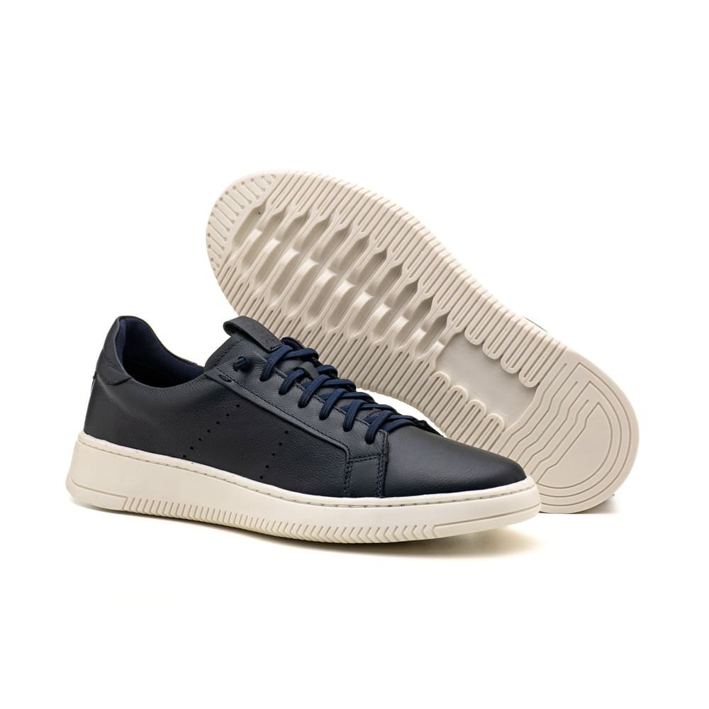 Tenis Casual em Couro Pires Shoes com Cadarço Detalhe em Perfuros e Sola Reta Azul 2