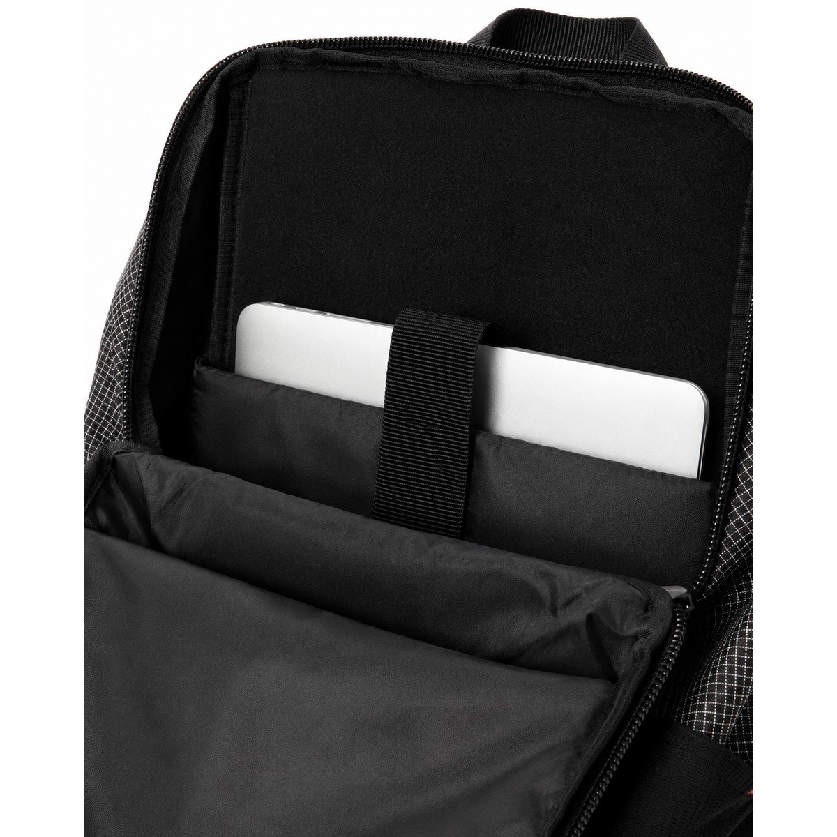 Mochila Rip Curl Overland 30L Search Black – Resistência, Espaço e Organização Premium Preto 5