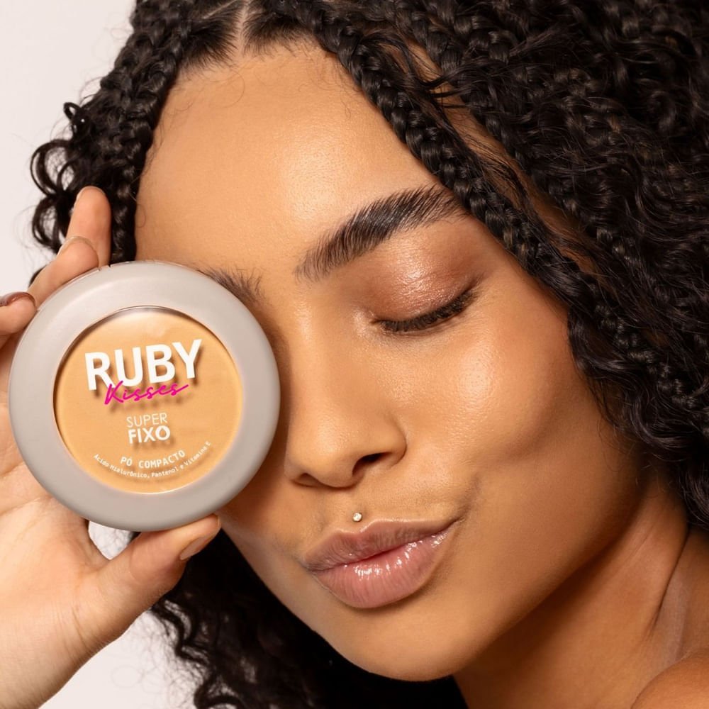 Pó Compacto Ruby Kisses Super Fixo Cor 220 9g Cor 220 7