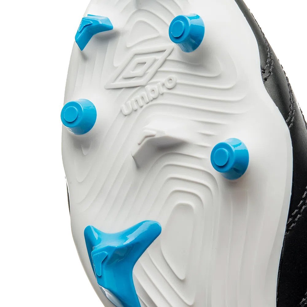 Chuteira Umbro Tocco III Premier Masculina Preto 5
