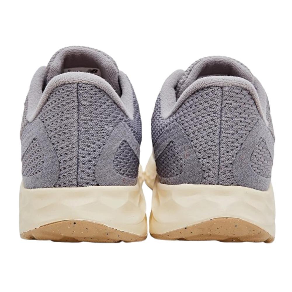 Tênis New Balance Fresh Foam Arishiv4 Masculino - Cinza/Castanho Cinza/Castanho 4