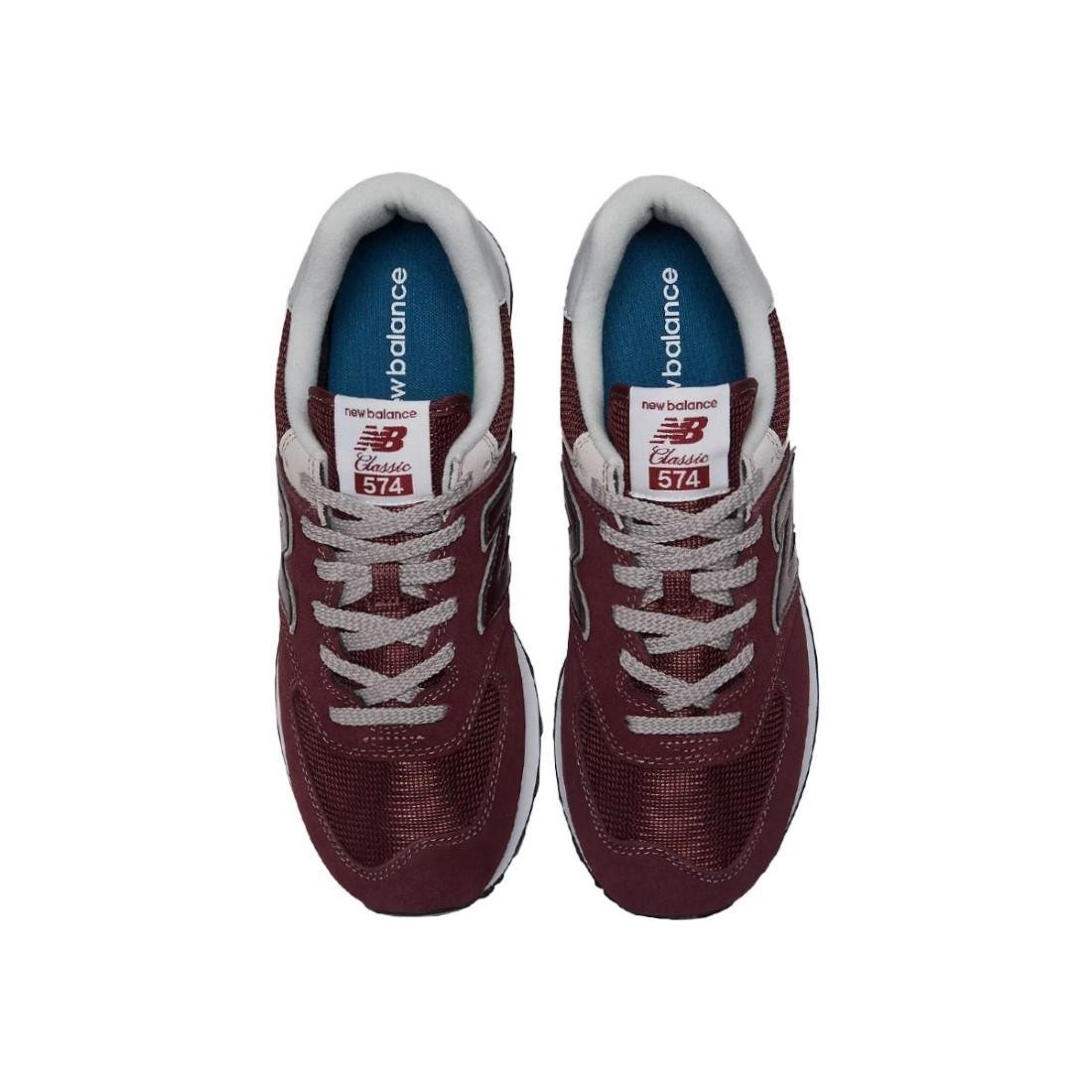 574 V2 New Balance 572 Burgundy Trainers New Balance Classic