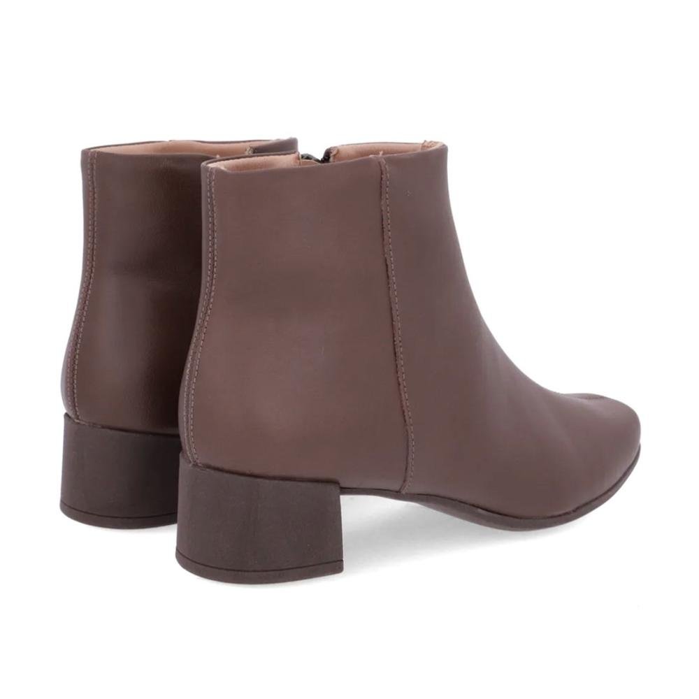 Bota Usaflex Feminina Em Couro Salto Bloco Lisa AL1101 Marrom 4