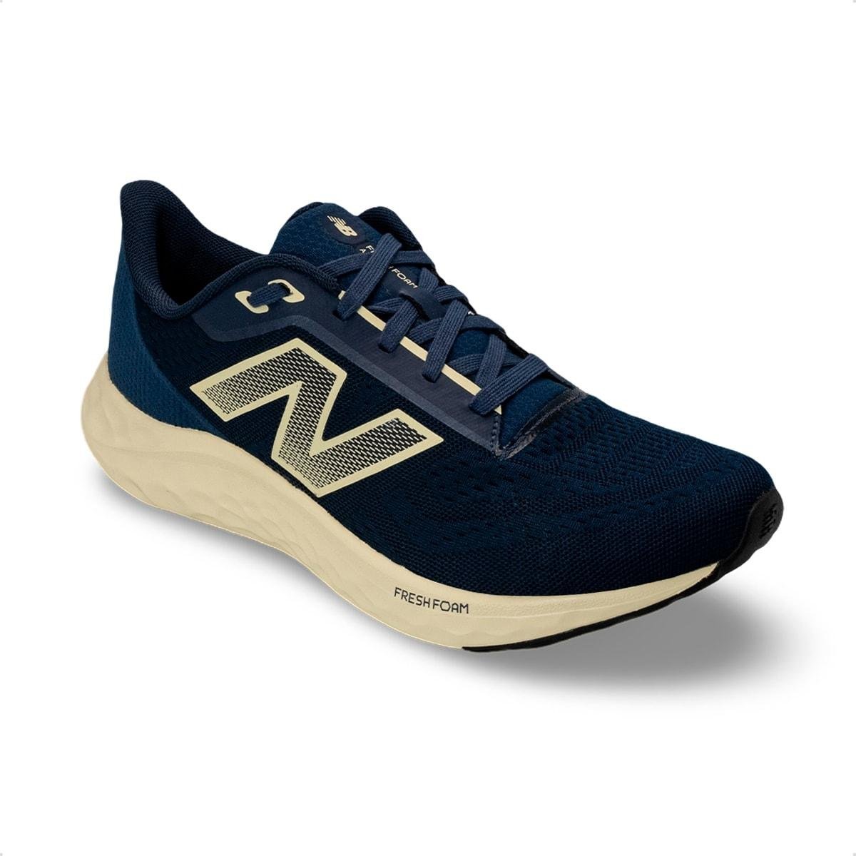 Tênis New Balance Masculino Fresh Foam Arishiv4 Azul Marinho 2