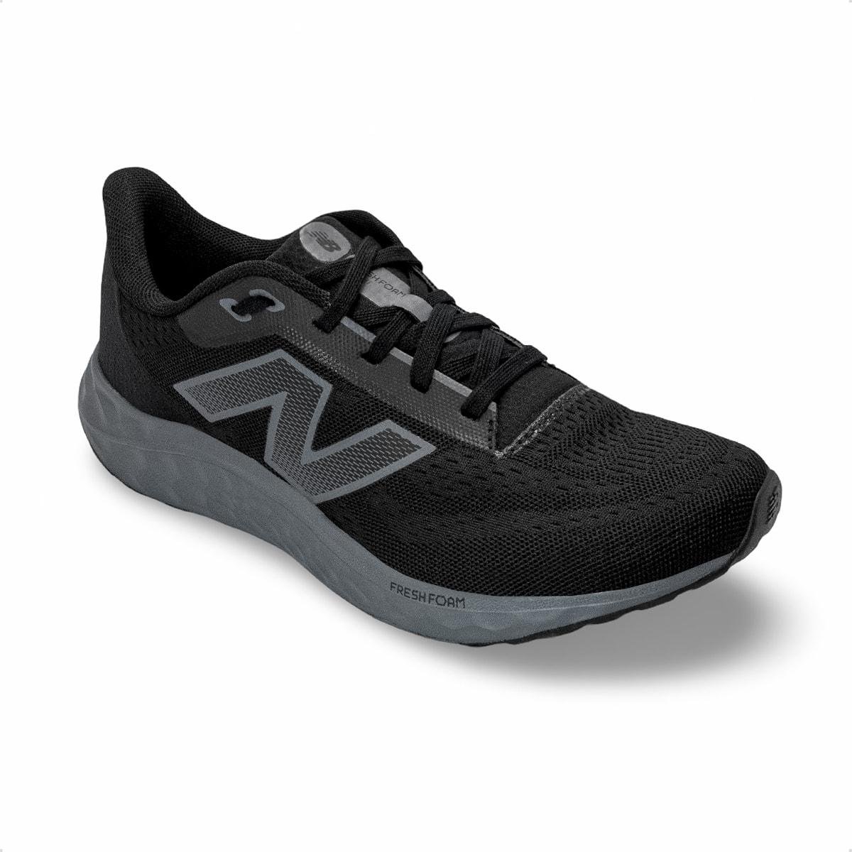 Tênis New Balance Masculino Fresh Foam Arishiv4 Preto/Grafite 2
