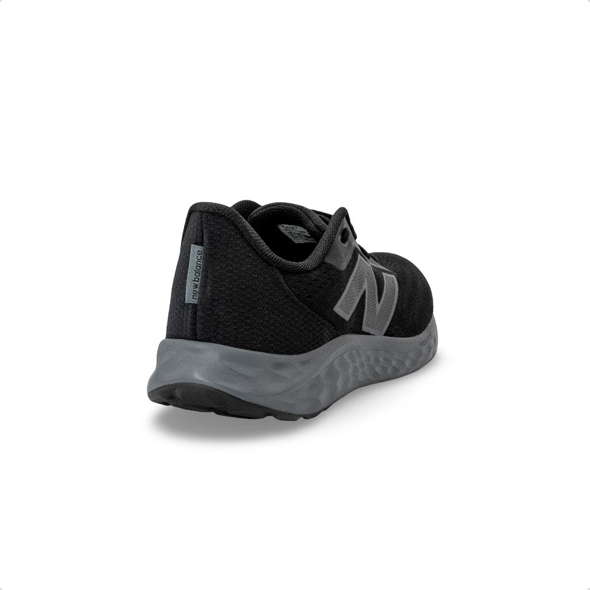 Tênis New Balance Masculino Fresh Foam Arishiv4 Preto/Grafite 5