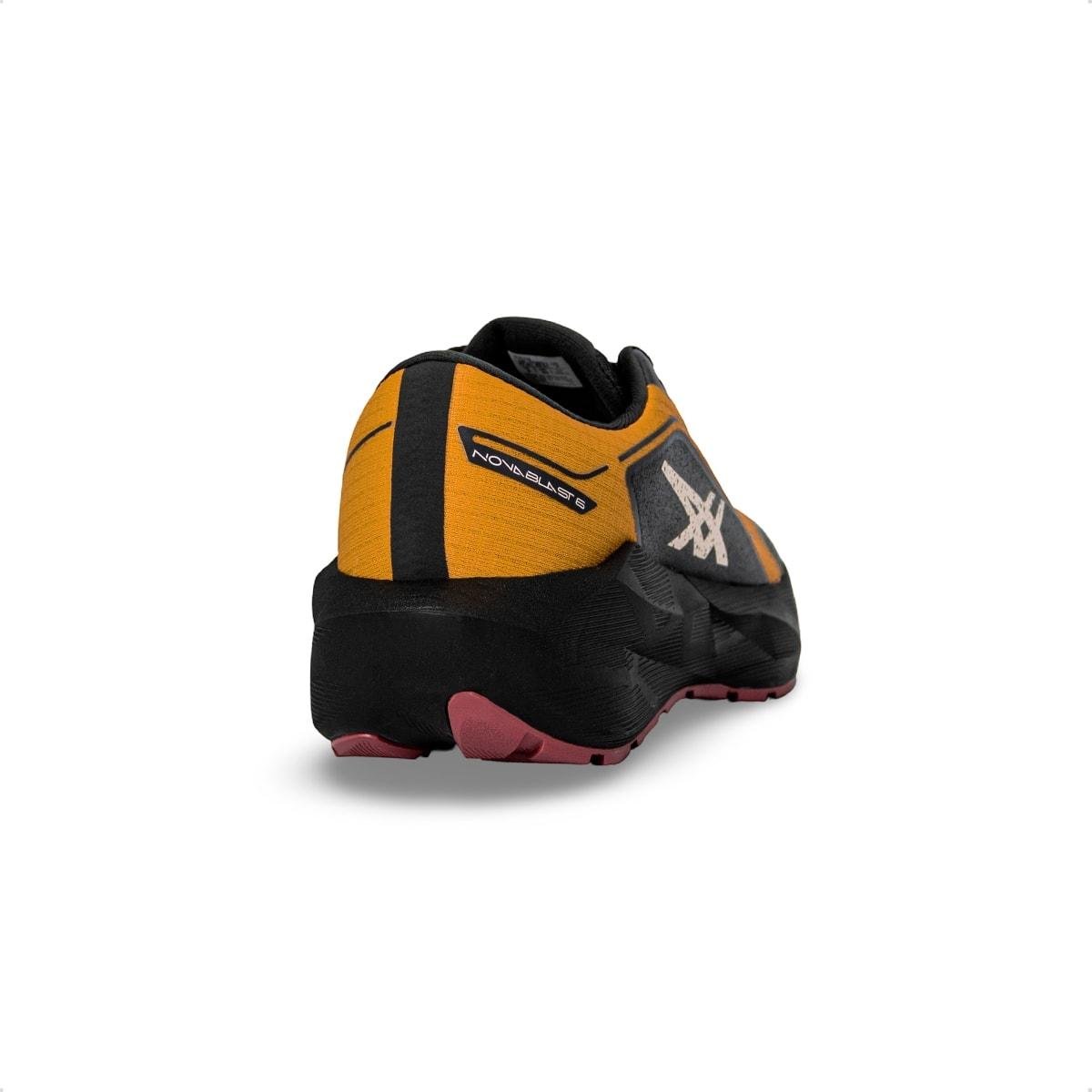 Tênis Asics Masculino Novablast 6 GTX Corrida Mostarda 5