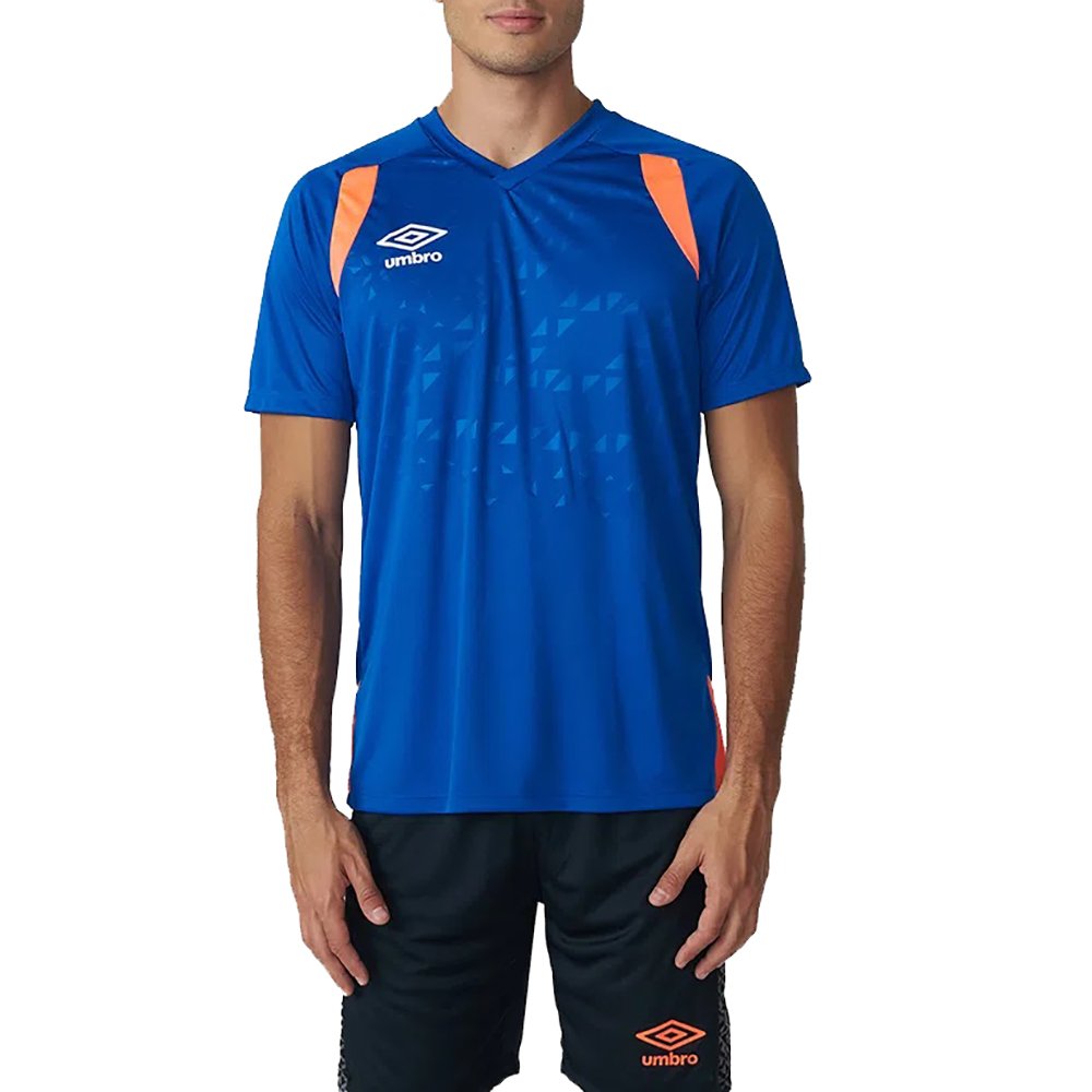 camiseta Umbro Diamond Relief