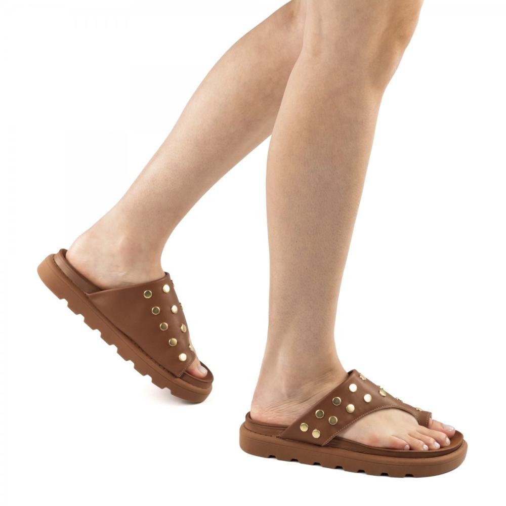 Tamanco Flat Dedo Tachas Vizzano Feminino Marrom 2