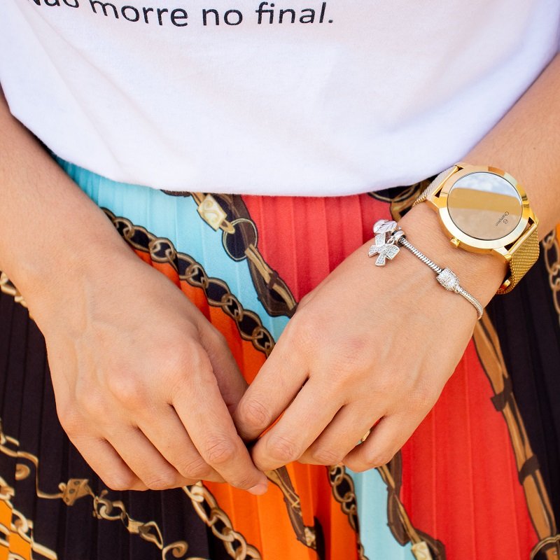 Relógio Feminino Champion Digital Espelhado Pulseira Mesh CH40106B Colar e brincos Dourado 3