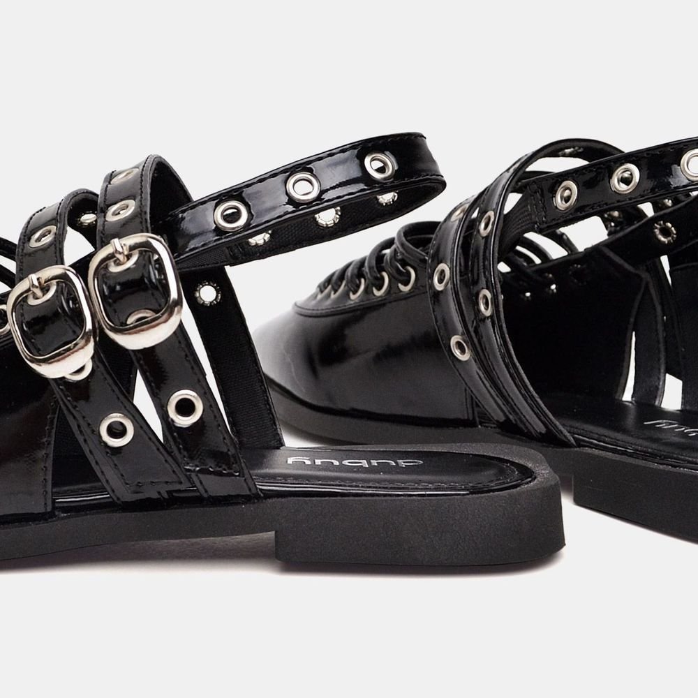 Sapatilha Feminina Detalhes Em Metal DUBUY 1308FG Preto 4