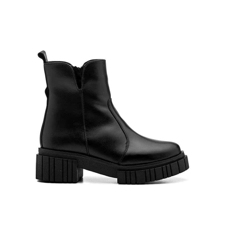 Bota Feminina Couro Chelsea Cano Curto Tratorada Confortável Preto 2