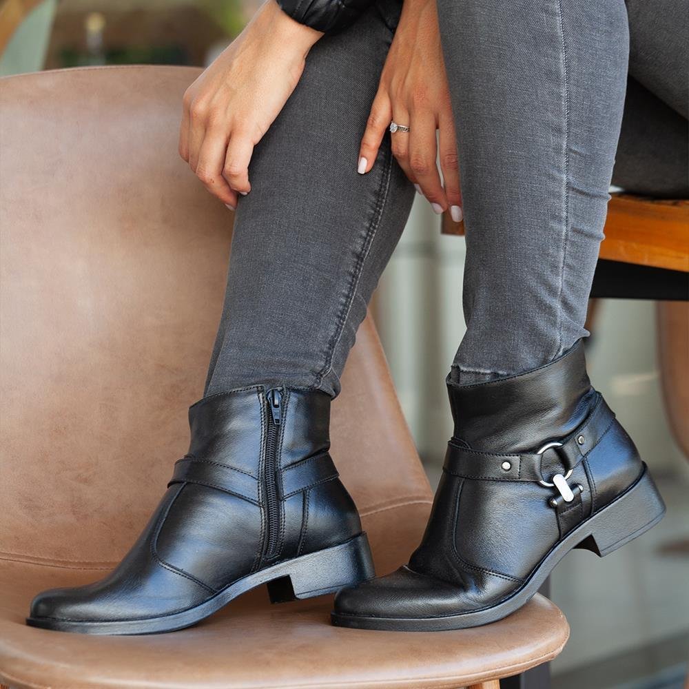Bota Feminina Cano Curto Bico Redondo Zíper Lateral Casual Preto 8