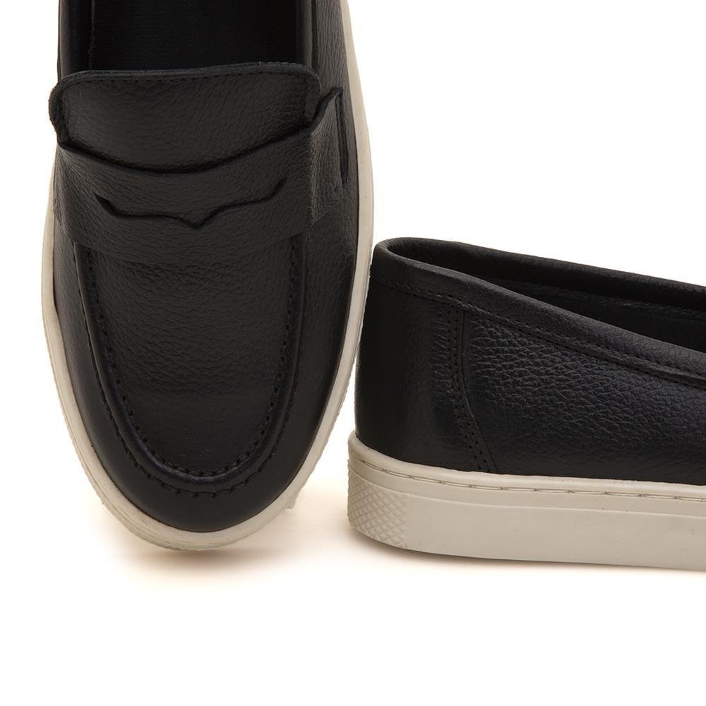 Mocassim Feminino Slip Couro Calce Fácil Bico Redondo Casual Preto 4
