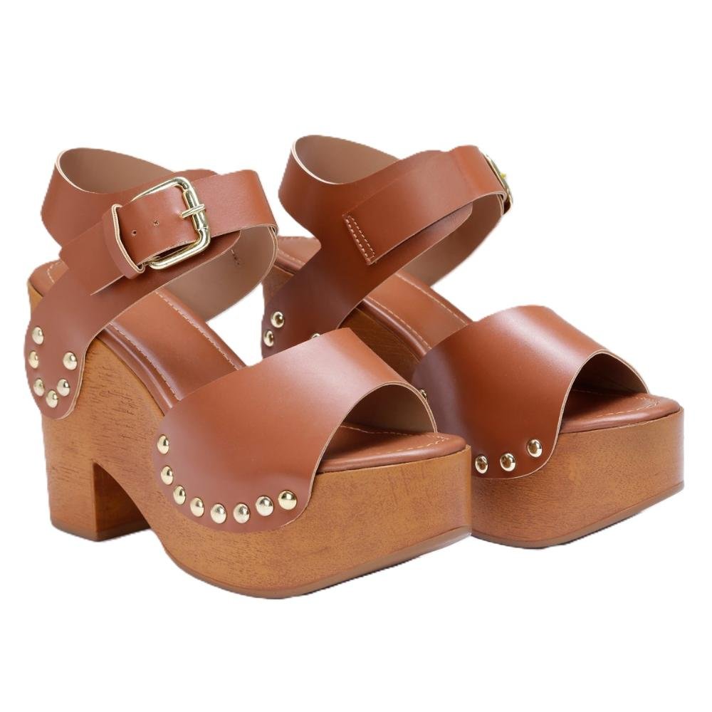 Sandália Plataforma Feminina Tratorada Studs Marrom 4