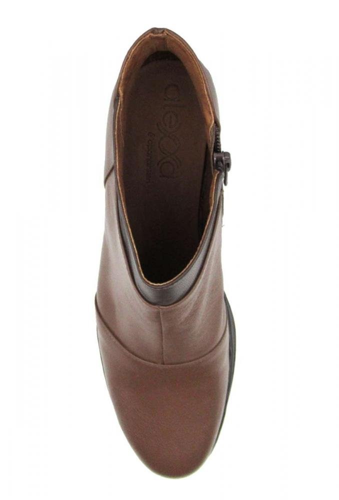 Bota Feminina Alexxa Opananken Anabela 54703 em Couro Marrom 4