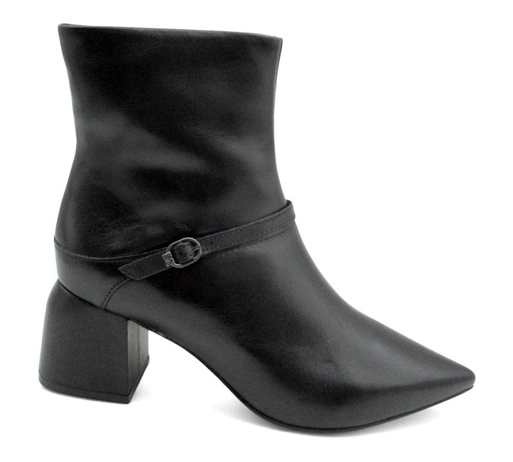 Cor Preto