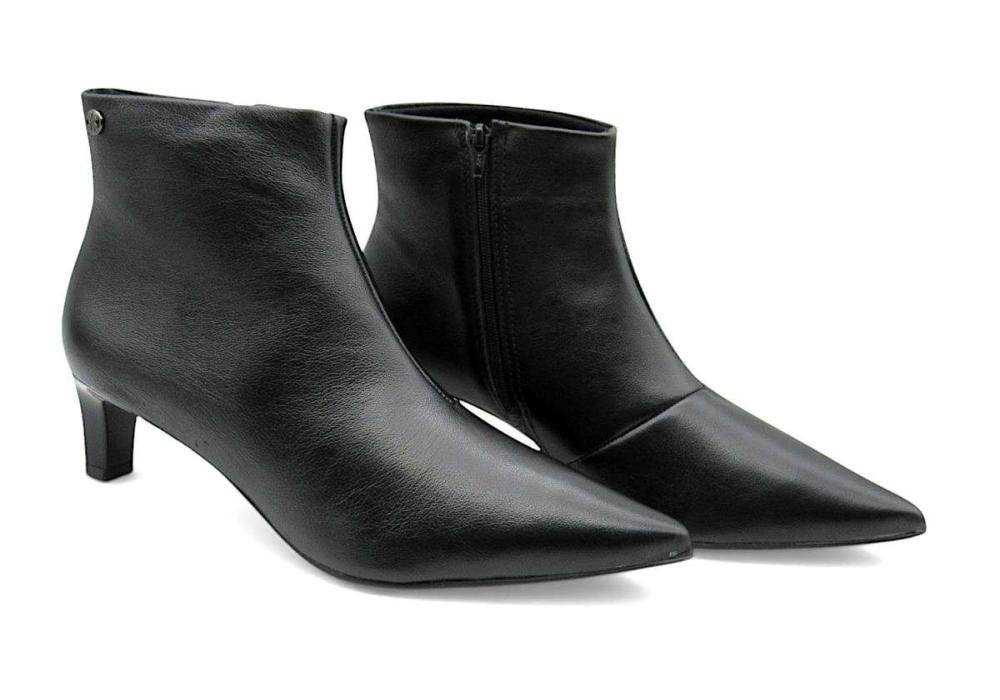 Bota Cano Curto Bottero Bico Fino e Salto Fino de Couro Preto 378301 Preto 3